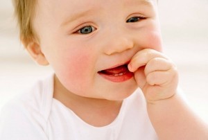 Насморк как обязательный симптом при прорезывании зубов почему возникает и нужно ли его лечить, график прорезывания зубов