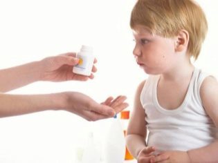 Антибиотик для детей при кашле названия, список лекарств