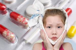 Камфорное масло в ухо: инструкция по применению при отите и болях у детей, варианты компрессов