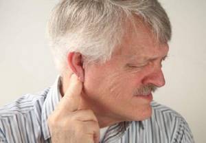 Жировик на мочке уха причины, лечение и профилактика