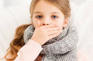 Причины кашля без простуды у ребенка комаровский