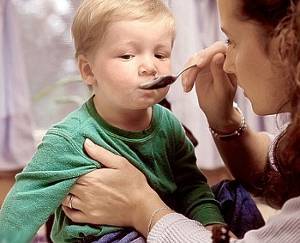 Температура 38 у ребёнка и кашель: симптомы и лечении